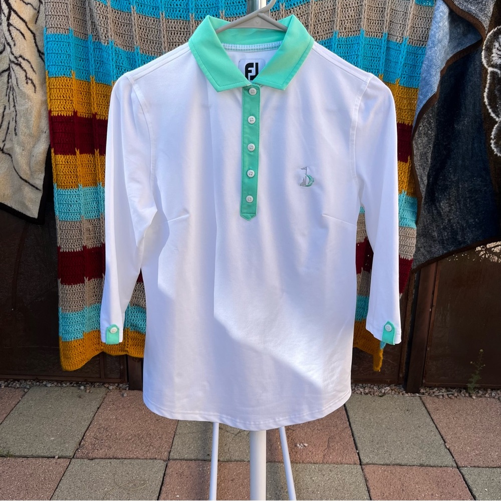 FJ Golf Women’s 3/4 Sleeve Shirt - Size Small